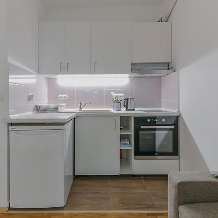 Bright Apartment In The Heart Of The City By Flat Mаnager Sofie Exteriér fotografie